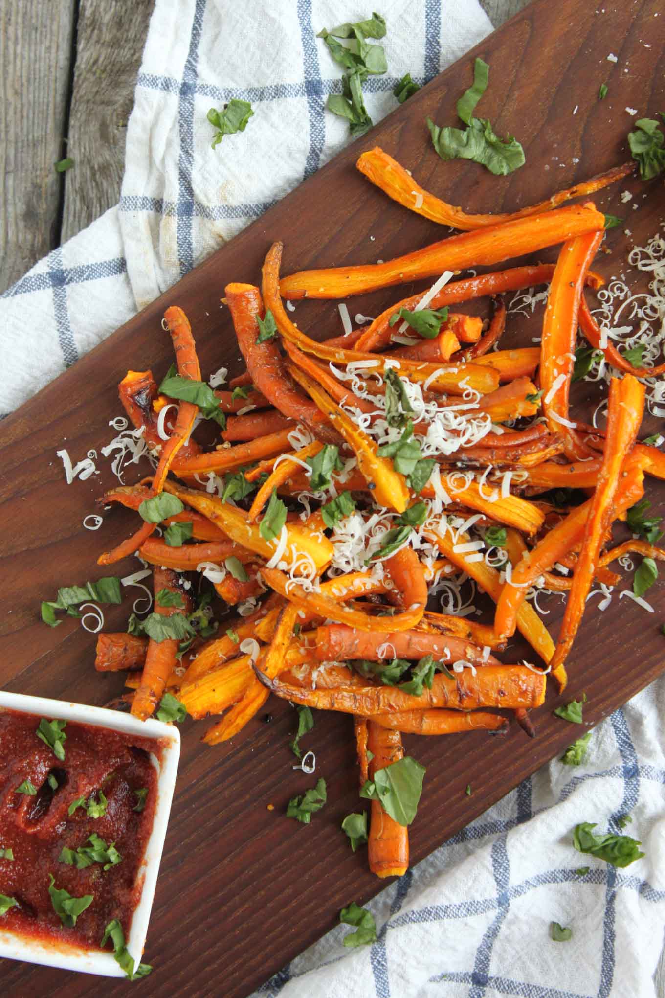 Parmesan Carrot Fries | simplerootswellness.com