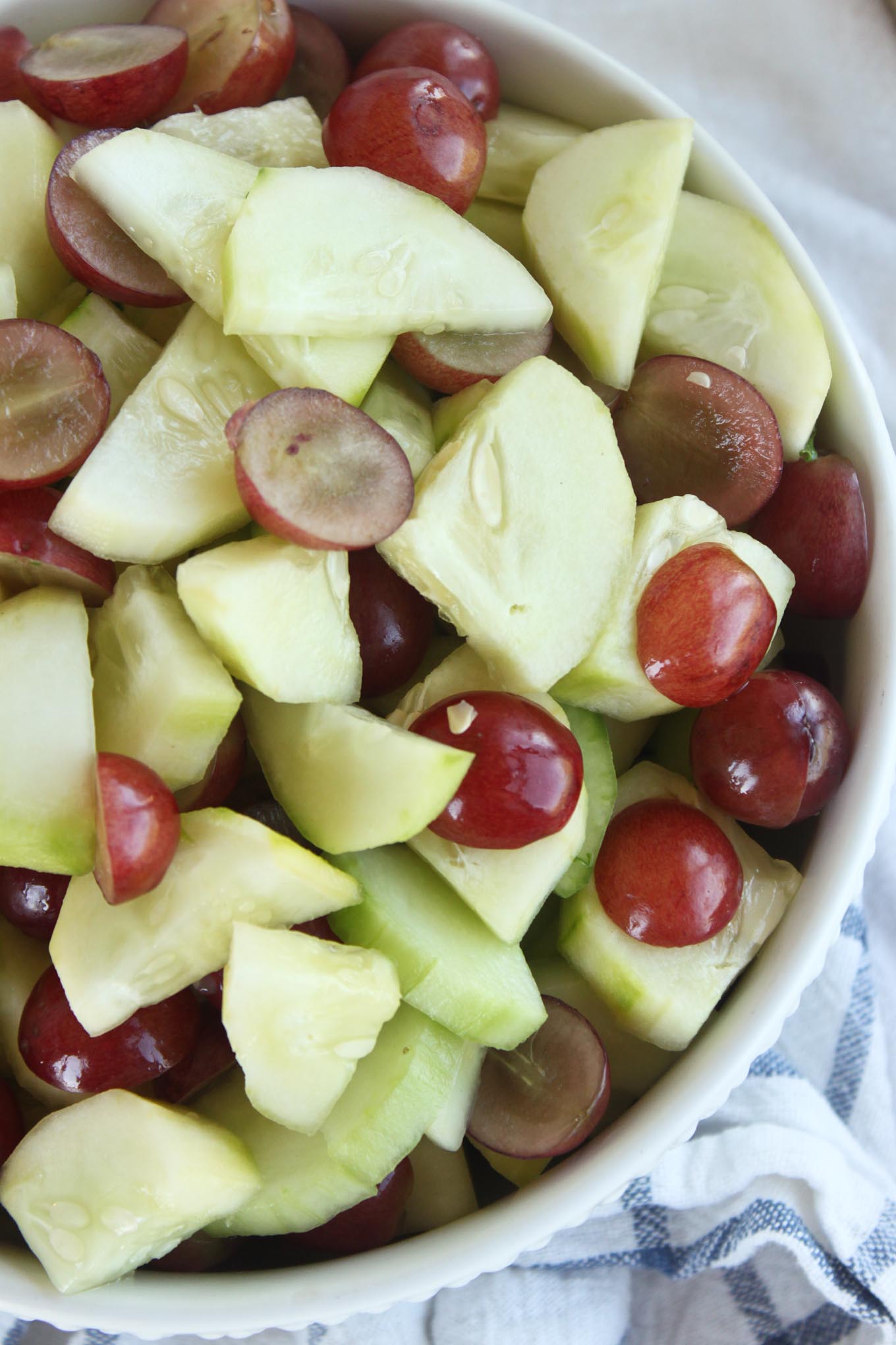 10 minute Cucumber Grape Salad with Poppyseed Dressing | simplerootswellness.com