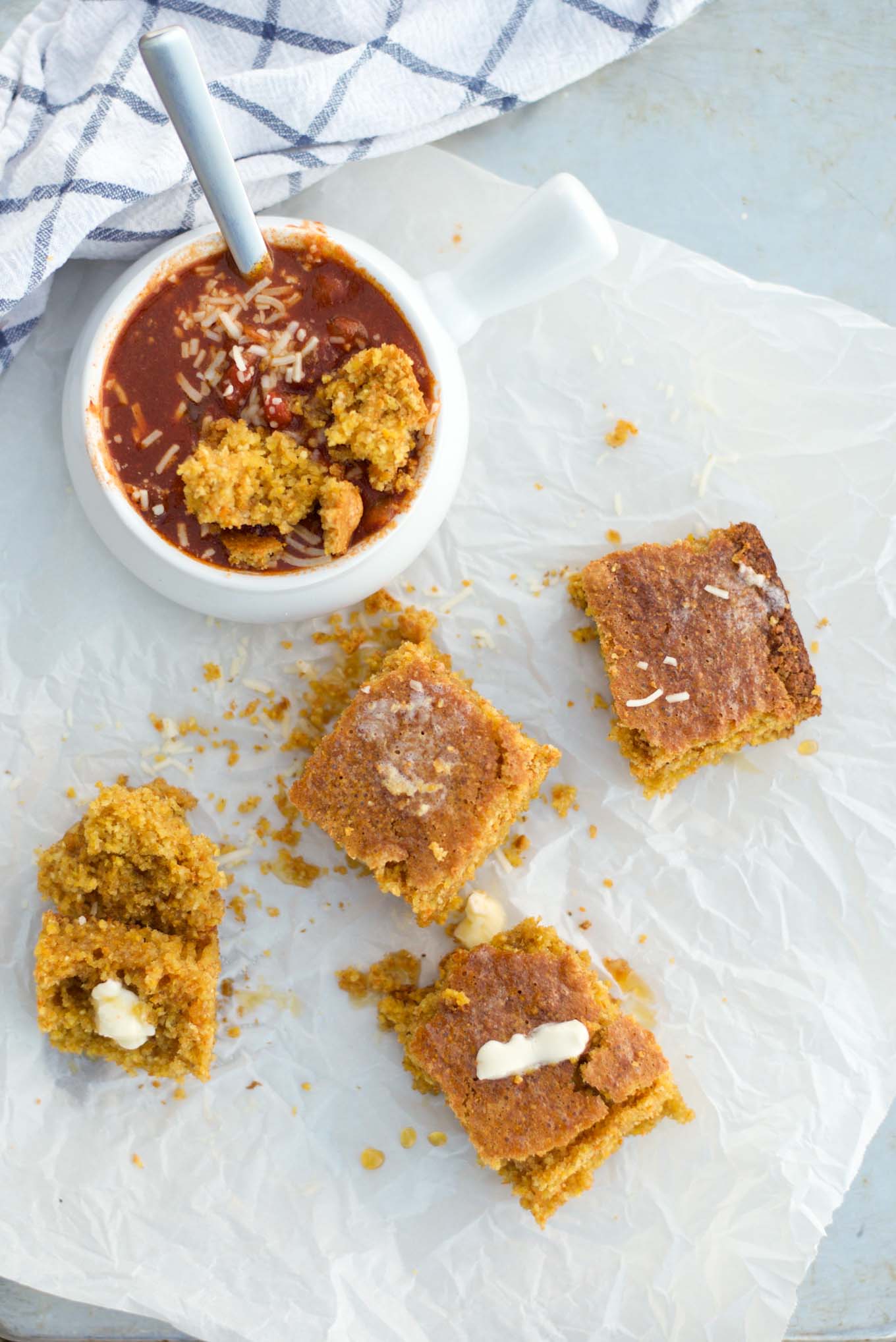 Moist crumbly gluten-free cornbread that is made in less than 10 minutes and in one bowl. 