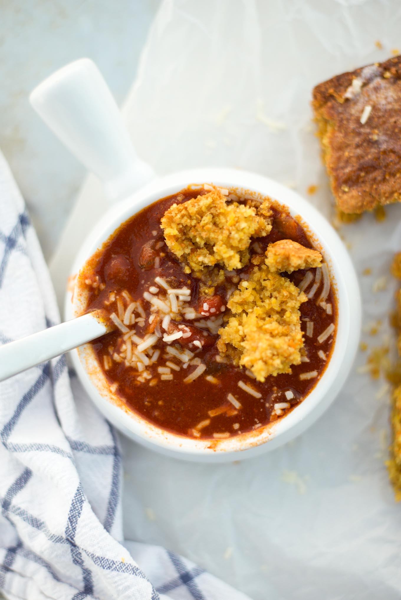 Moist crumbly gluten-free cornbread that is made in less than 10 minutes and in one bowl. 