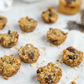 Snacking made easy with these 10 minute snack bites loaded with all the super foods.