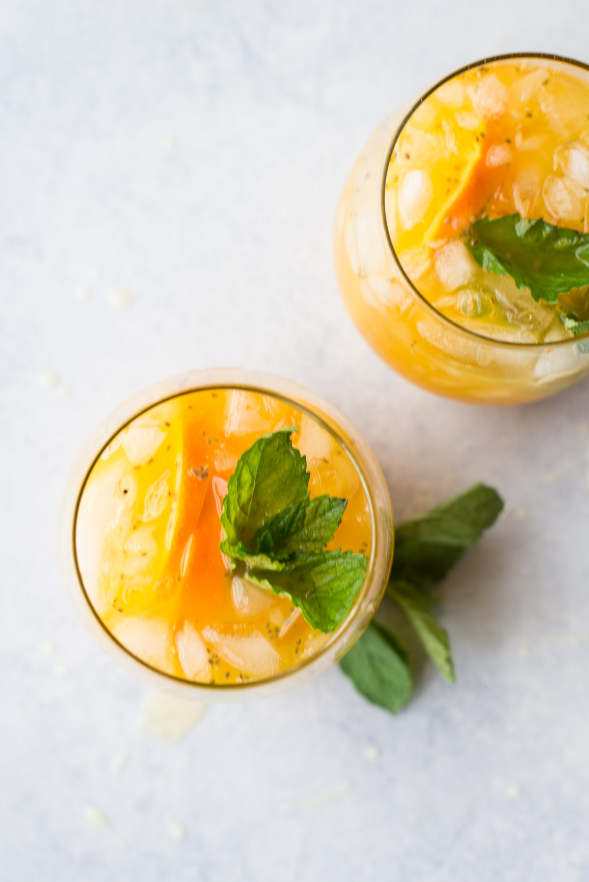 This quick 5-minute refresher has powerful health benefits of turmeric. Check out this refreshing citrus turmeric drink here.