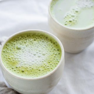 This fat burning matcha latte will change your morning. Made in under five minutes.