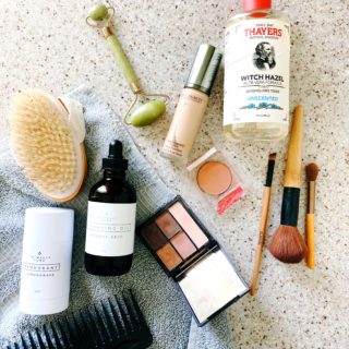 Safe & Natural Fall & Winter Skincare Routine | simplerootswellness.com #skincare #health #acne #healthtip #healthlifestyle #skincareroutine