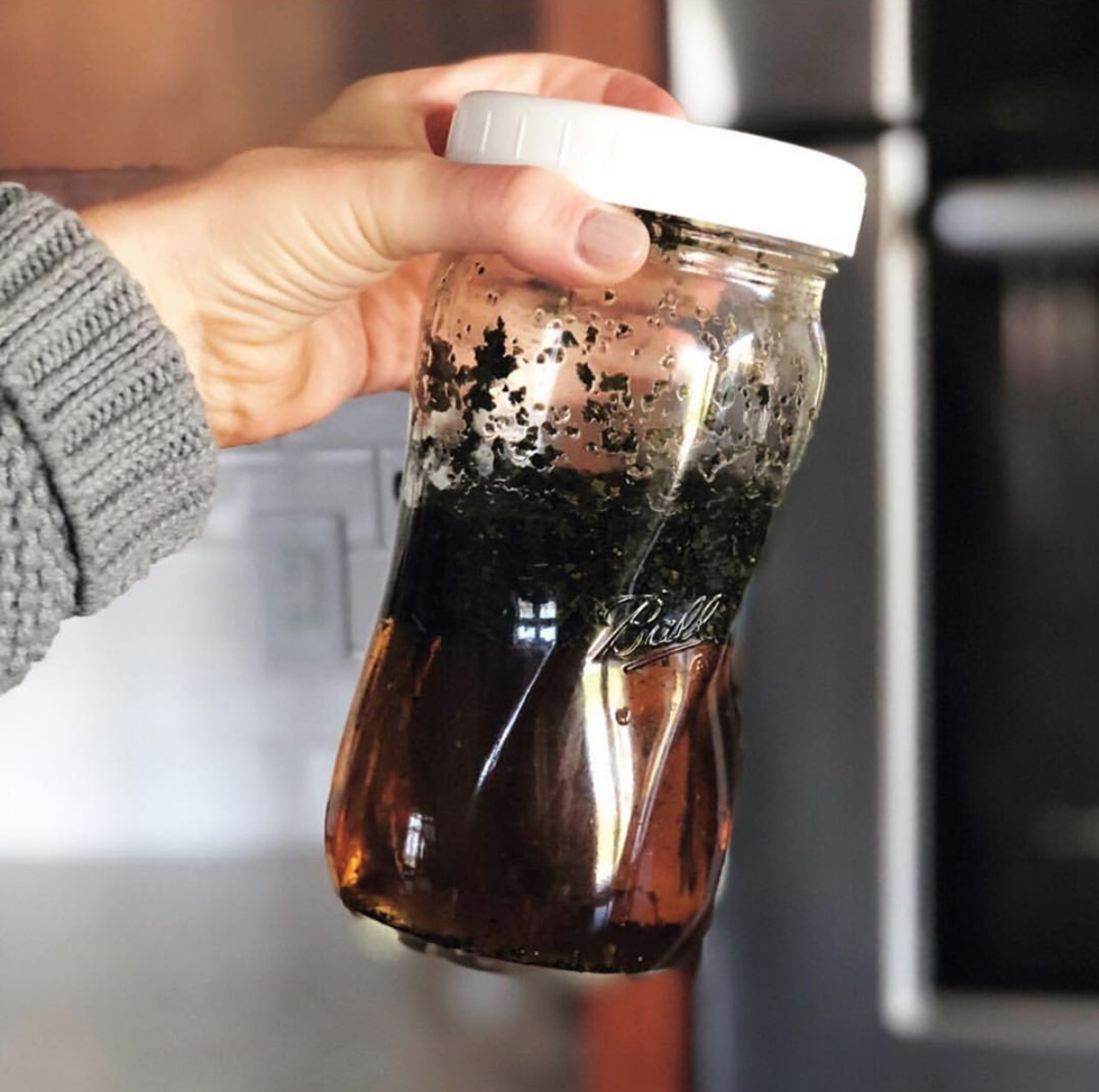 5 Immune Boosting Teas To Try Today | simplerootswellness.com #tea #healthy #immune #immunity #health #wellness #easy #simple #weight #wellness